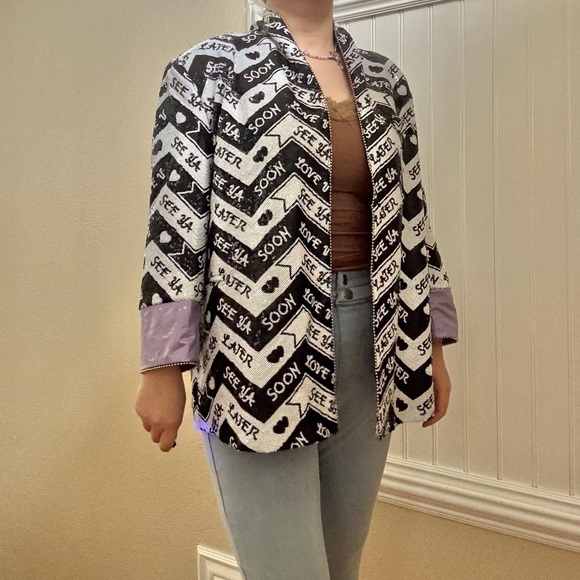 Chic Black and White Patterned Jacket Blazer - Picture 3 of 12